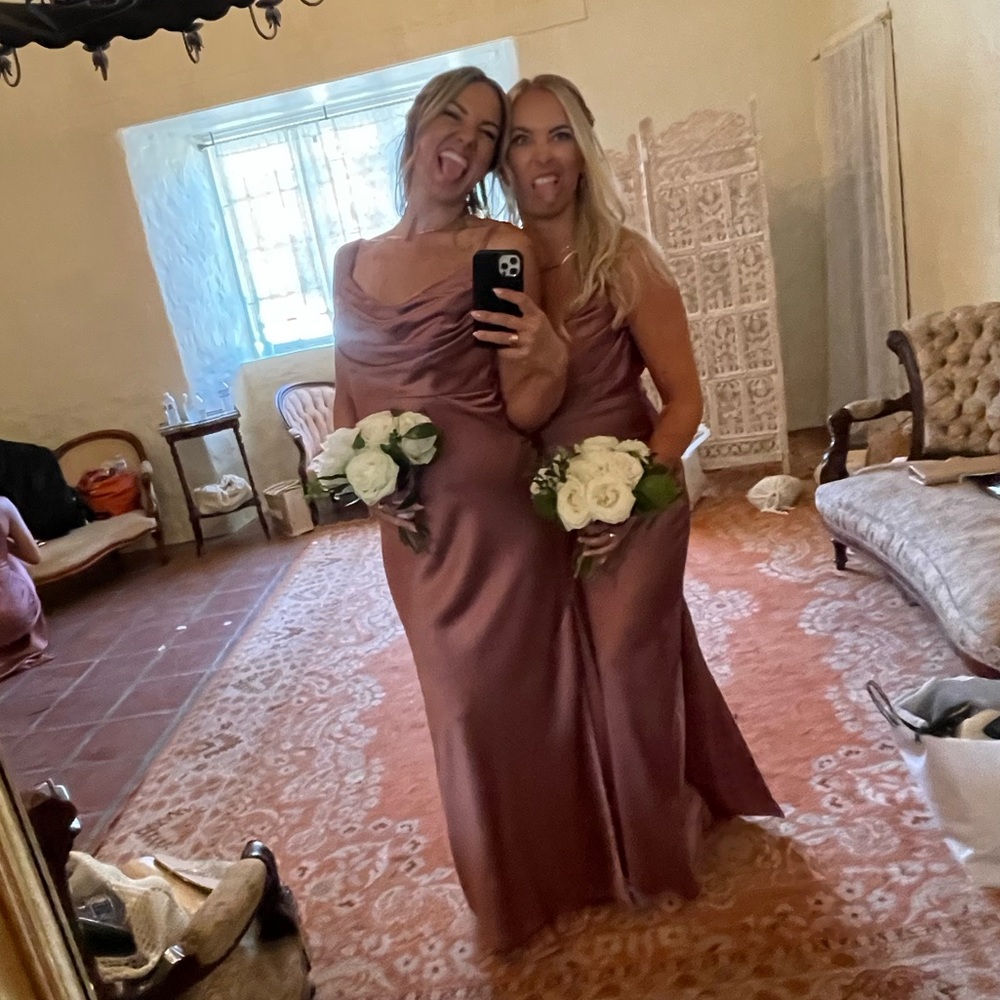 Revelry Size 6 bridesmaid dress - Picture 1 of 3